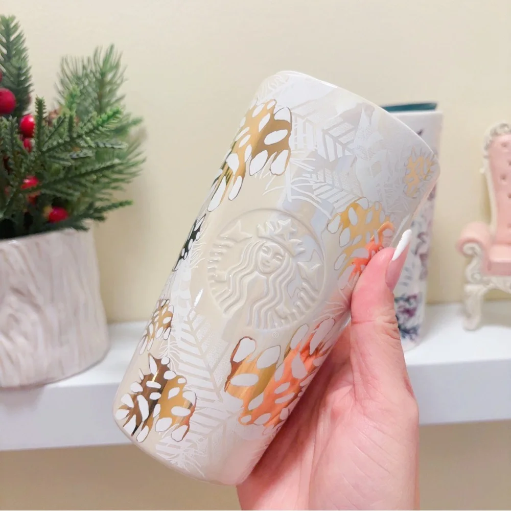 STARBUCKS Holiday 2020& 2021 NWT Ceramic Gold Pine Cone Tumbler Travel Mug 12oz